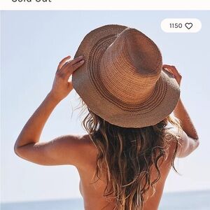 Free people soft-spoken packable hat NWT sold out. Anthropologie